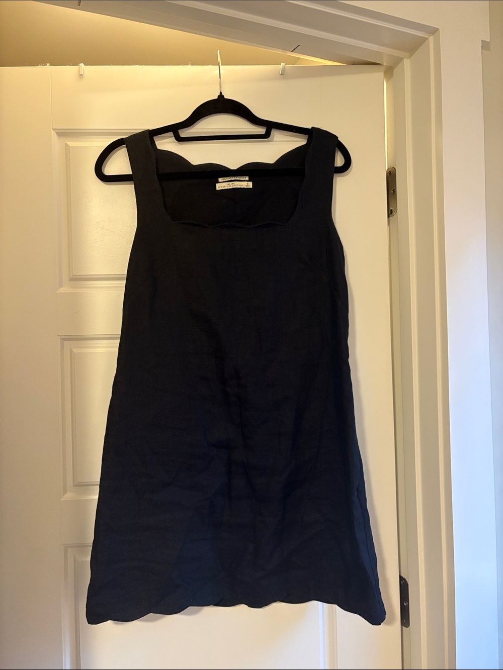 Abercrombie & Fitch Scalloped Dress
